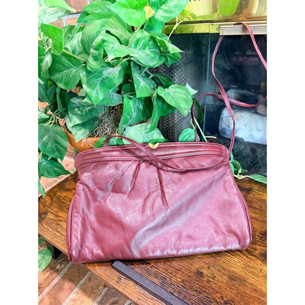 Etienne Aigner Shoulder Bag Women Oxblood Vintage 70s Leather Brass Logo Large